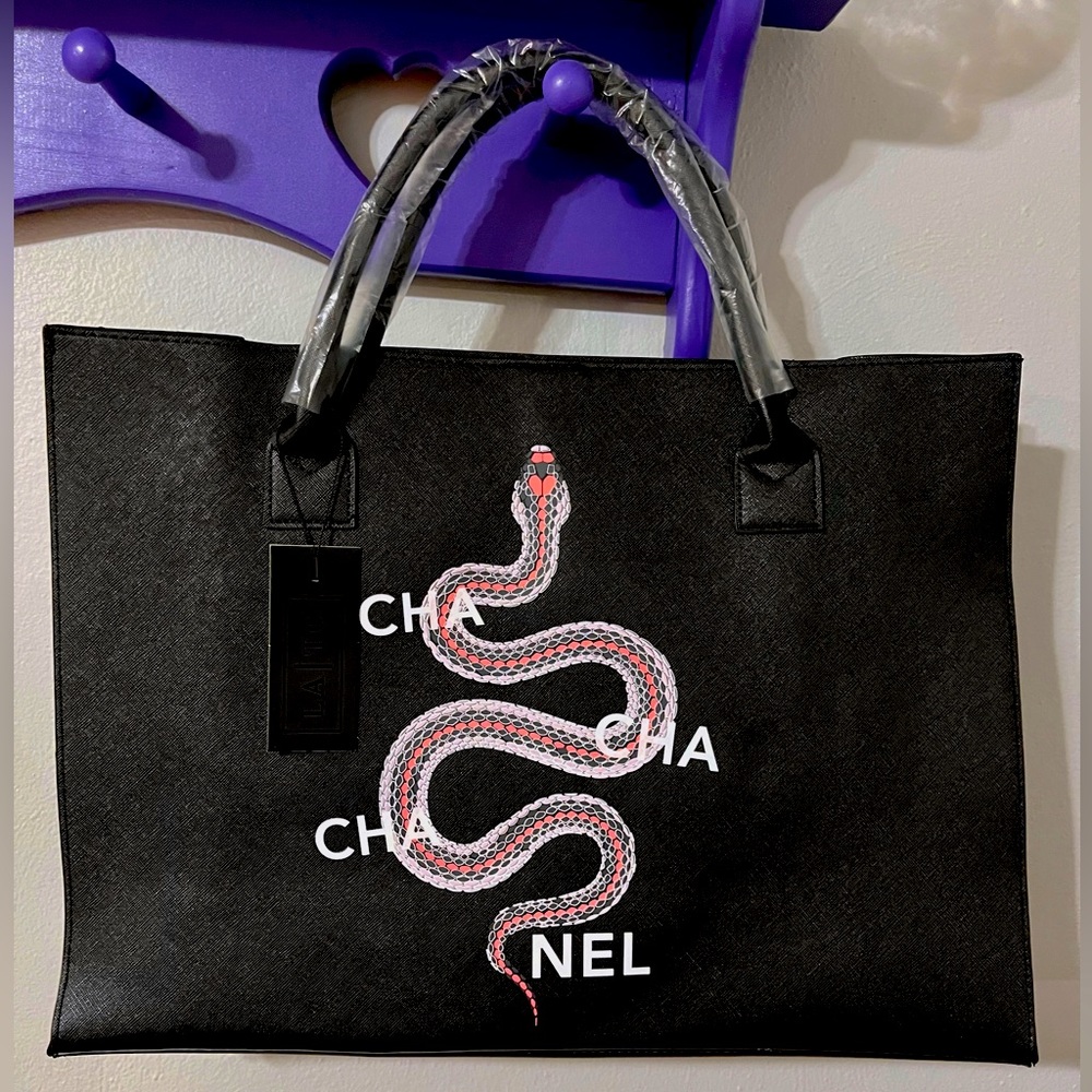 NWT Los Angeles Trading Company Cha Nel Tote